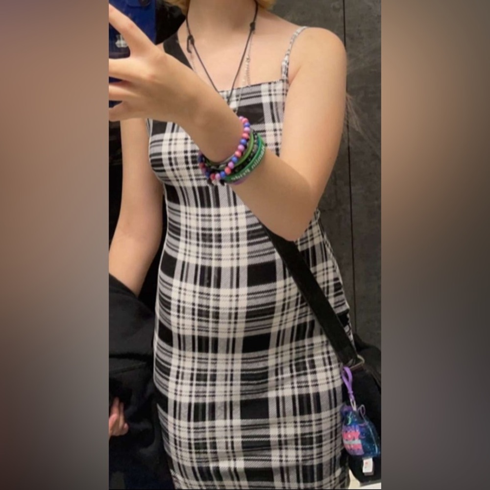 Only been worn once, but I’ve grown out of it since then